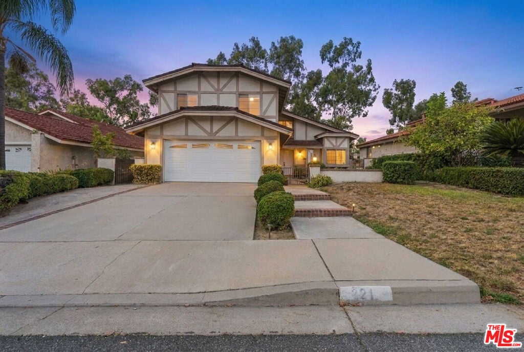 21 Country Wood Drive