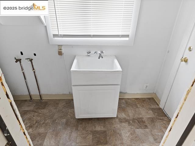 FAIRFAX - Residential Lease
