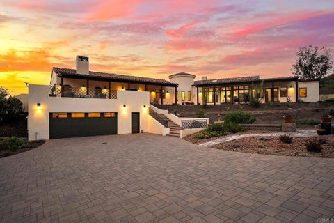 Photo of 18575 WILD HORSE CRK CRK, Poway, CA 92064 (MLS # PTP2607657)