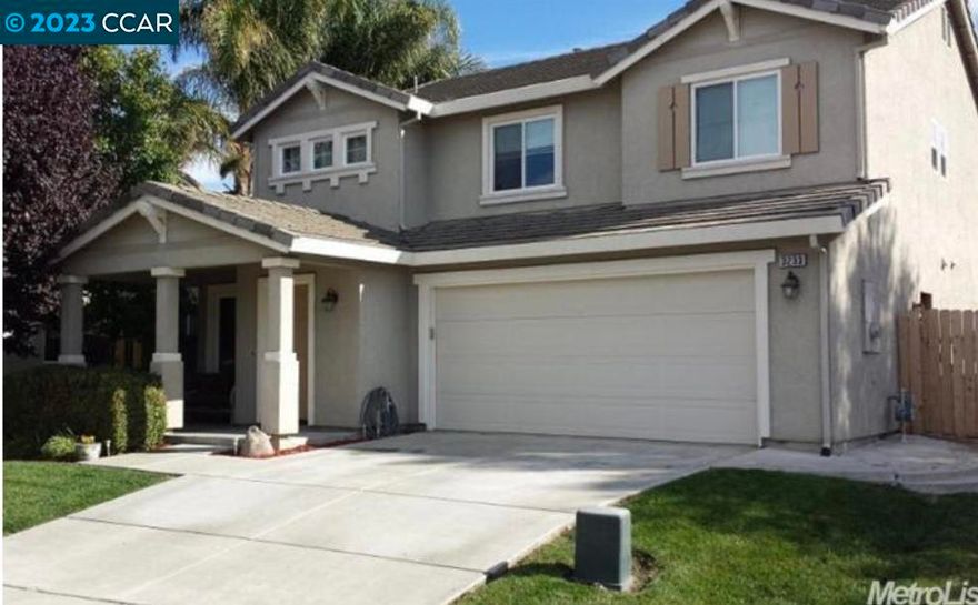 Time to downsize. Great neighborhood. Nice home for a growing family.