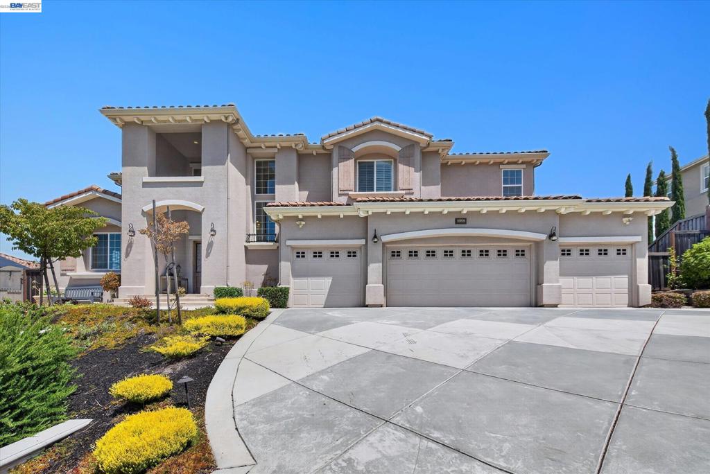 3182 Ashbourne Cir