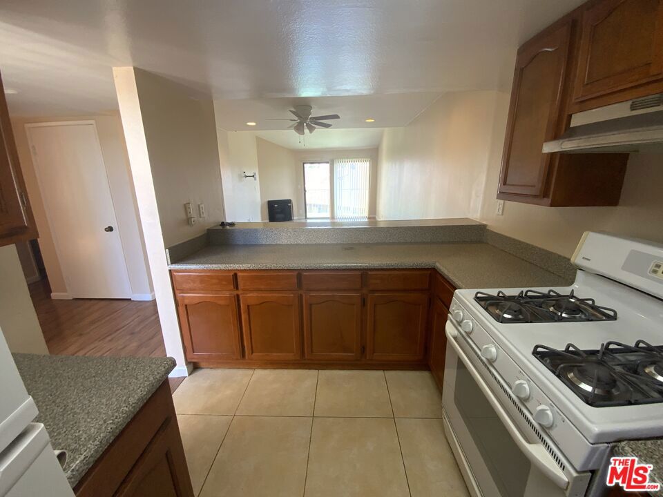620 W Hyde Park Boulevard 309
