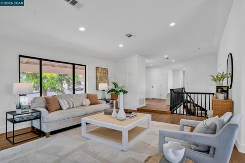 Tiny photo for 5505 Old School Rd Rd, Pleasanton, CA 94588 (MLS # 41151573)