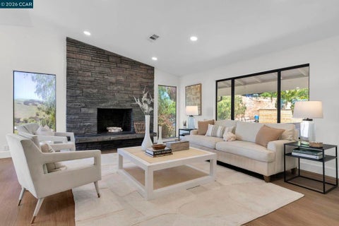 Tiny photo for 5505 Old School Rd Rd, Pleasanton, CA 94588 (MLS # 41151573)