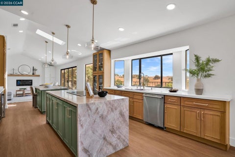 Tiny photo for 5505 Old School Rd Rd, Pleasanton, CA 94588 (MLS # 41151573)