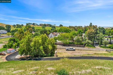 Tiny photo for 5505 Old School Rd Rd, Pleasanton, CA 94588 (MLS # 41151573)