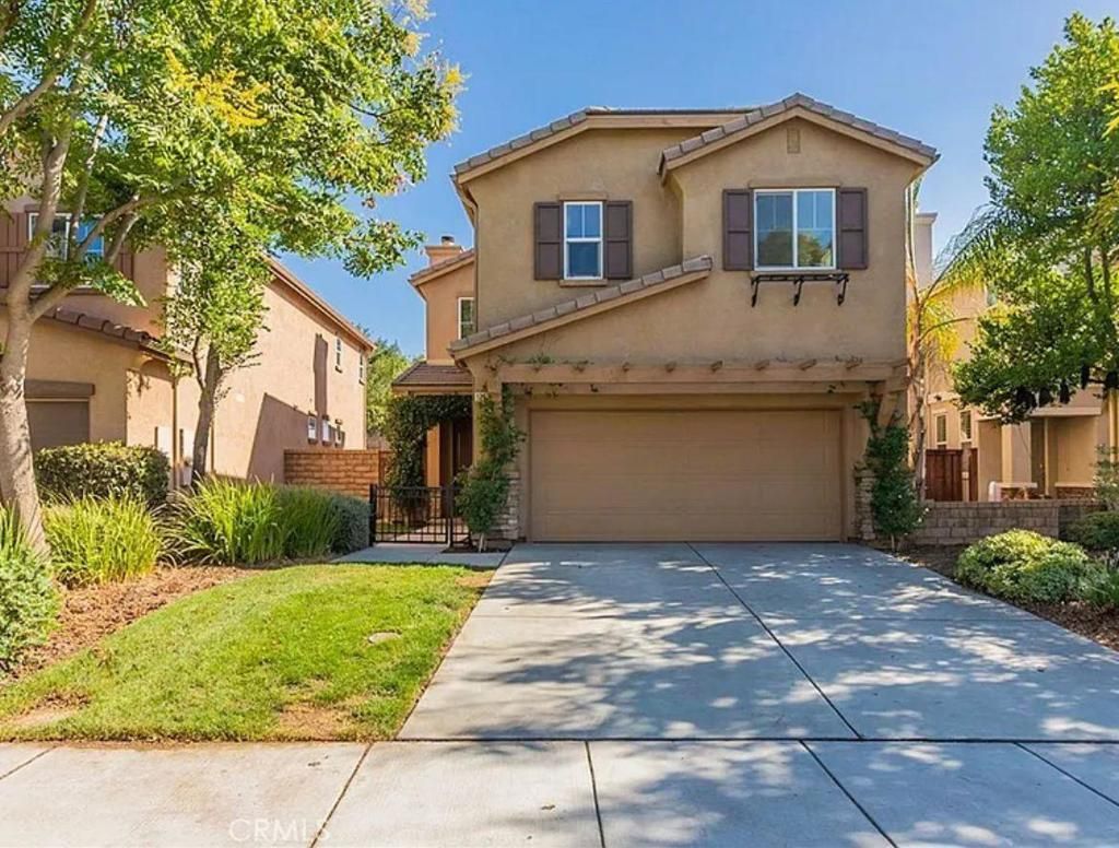 Photo of 12978 Cobblestone Ln Ln, Moreno Valley, CA 92555 (MLS # ML82025609)