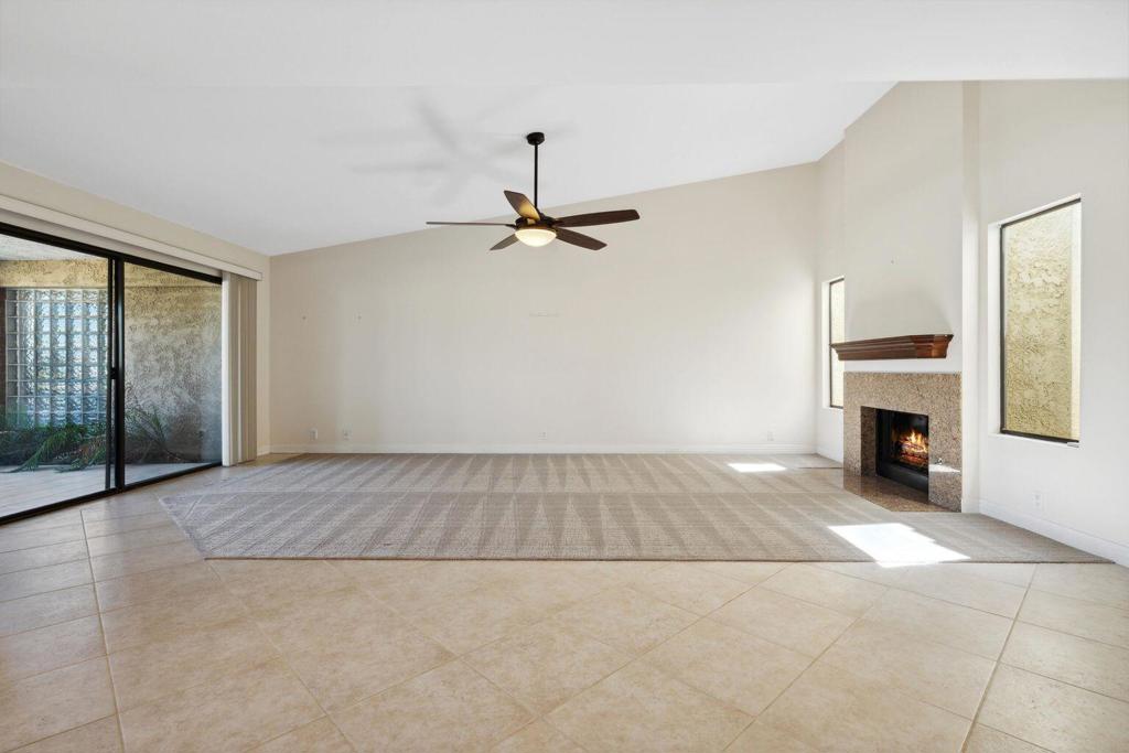 Chaparral C.C. - Residential