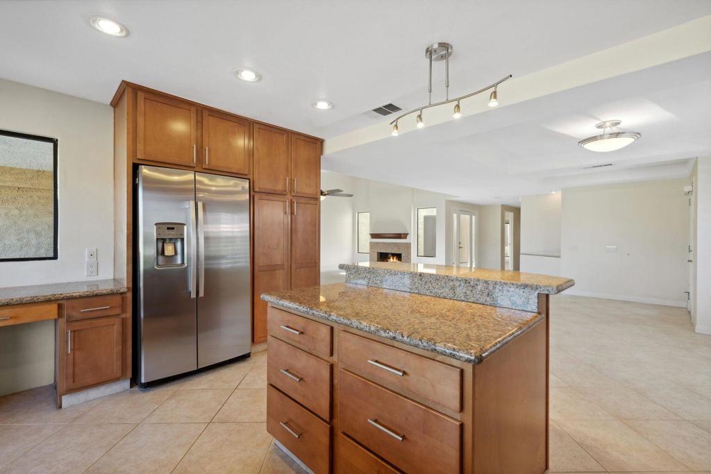 Chaparral C.C. - Residential