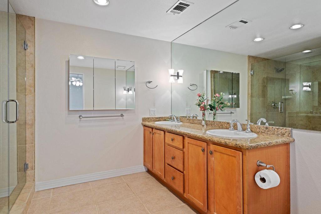 Chaparral C.C. - Residential