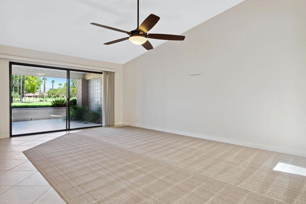 Chaparral C.C. - Residential