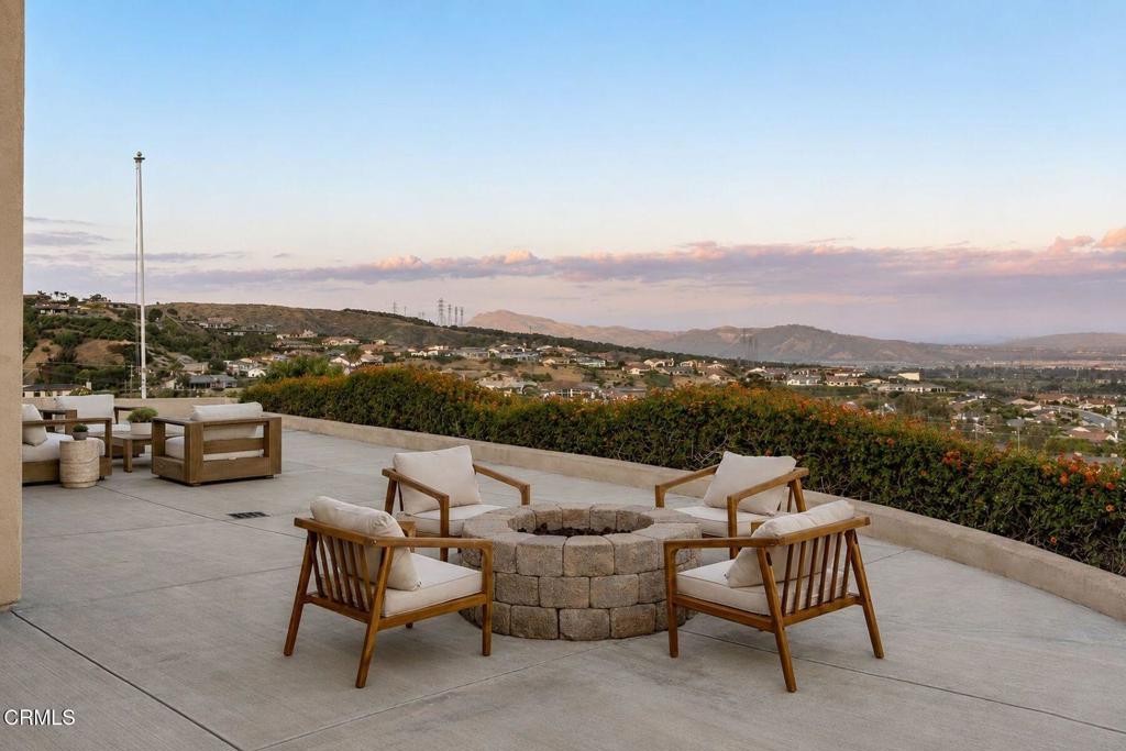 686 Skyview Terrace