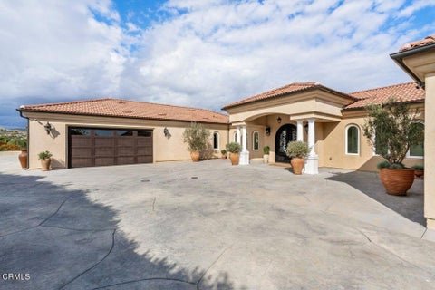 Tiny photo for 686 Skyview Terrace, Ventura, CA 93003 (MLS # V1-36260)