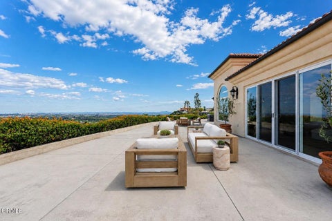 Tiny photo for 686 Skyview Terrace, Ventura, CA 93003 (MLS # V1-36260)