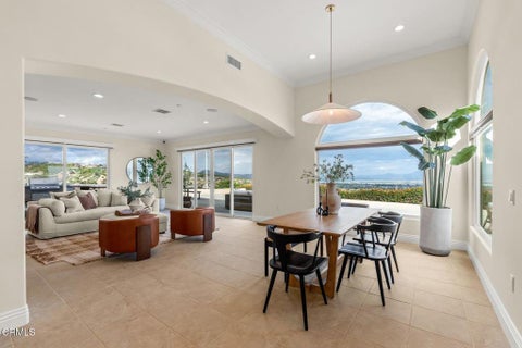 Tiny photo for 686 Skyview Terrace, Ventura, CA 93003 (MLS # V1-36260)