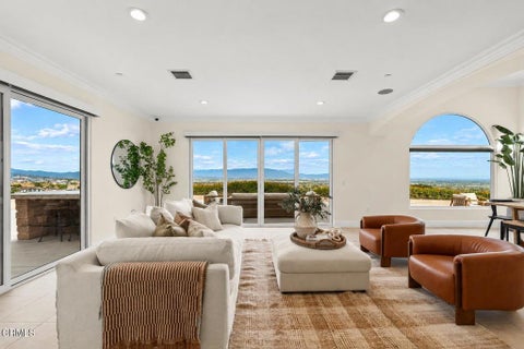 Tiny photo for 686 Skyview Terrace, Ventura, CA 93003 (MLS # V1-36260)