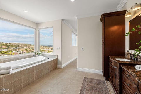 Tiny photo for 686 Skyview Terrace, Ventura, CA 93003 (MLS # V1-36260)