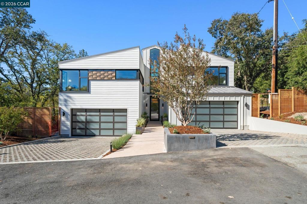 201 Austin Lane