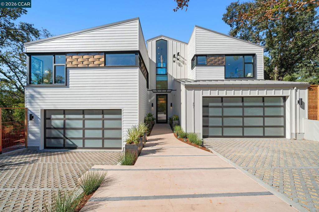 201 Austin Lane