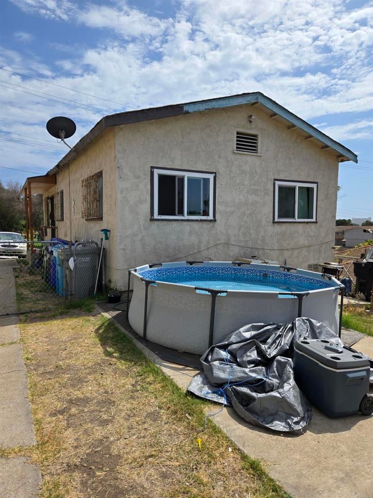 4166 Newton Avenue