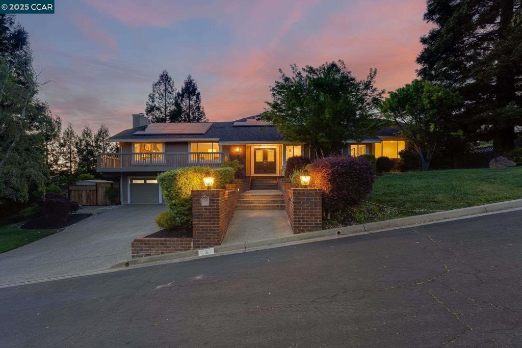 SANDERS RANCH - Residential