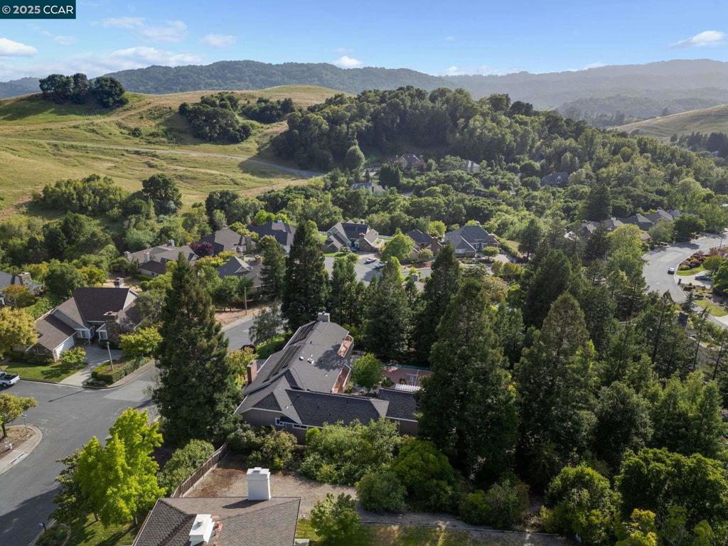 SANDERS RANCH - Residential