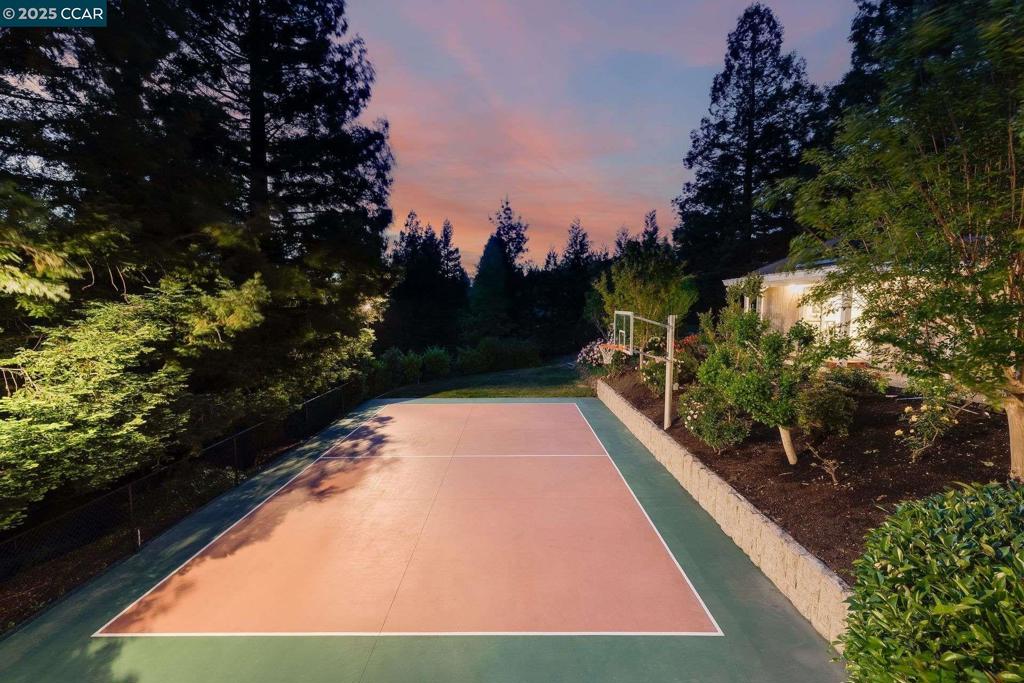 SANDERS RANCH - Residential