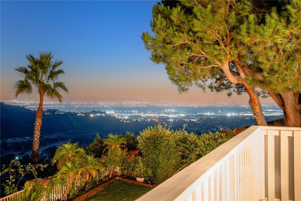 2226 Cielo Place