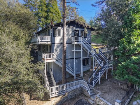Photo of 129 Zermat Unit 1 & 2 Dr, Crestline, CA 92325 (MLS # IG26008764)