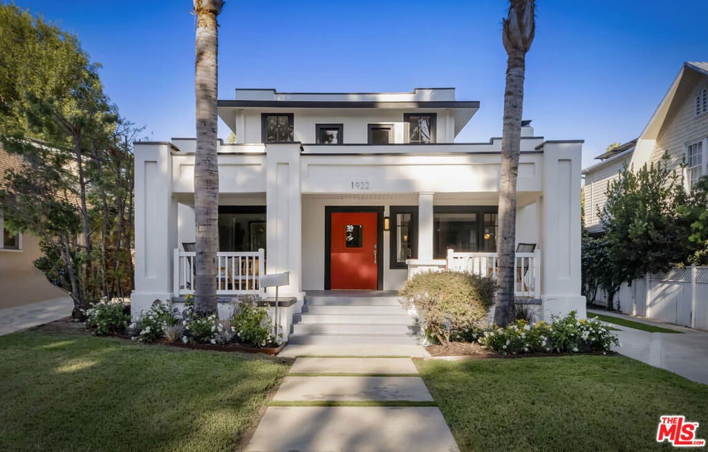 1922 Taft Avenue, Los Angeles CA 90068