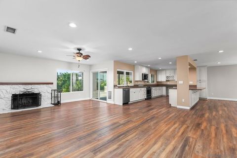 2410 Kenda Way Alpine CA 91901