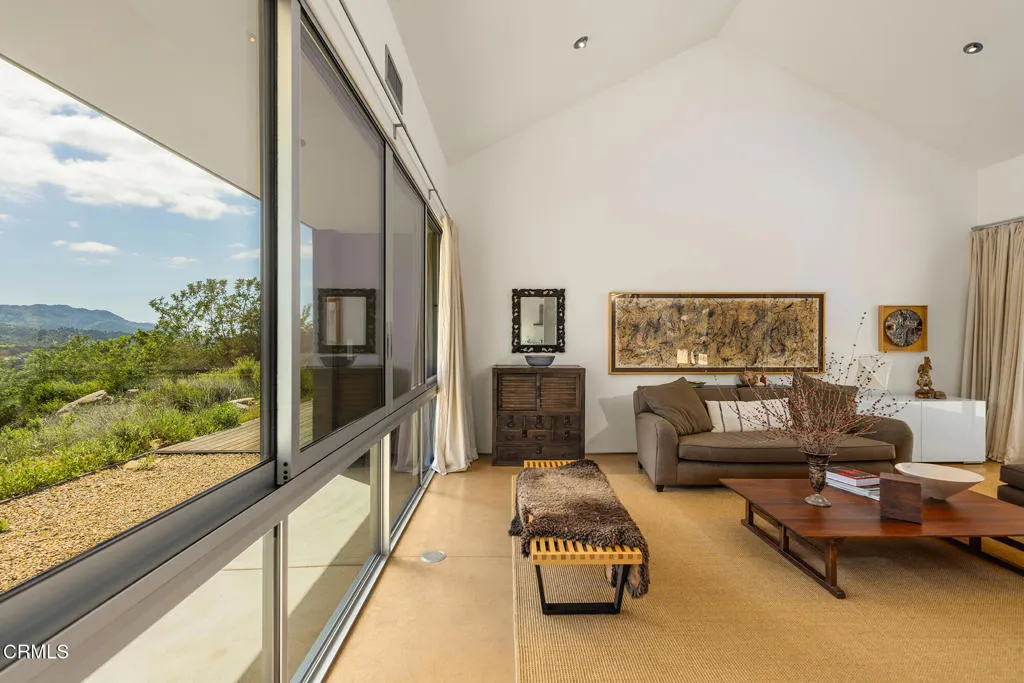 Ojai, California 93023, United States, 4 Bedrooms Bedrooms, ,3 BathroomsBathrooms,Residential,Active,232121