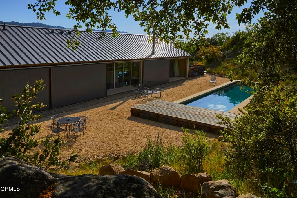 Ojai, California 93023, United States, 4 Bedrooms Bedrooms, ,3 BathroomsBathrooms,Residential,Active,232121