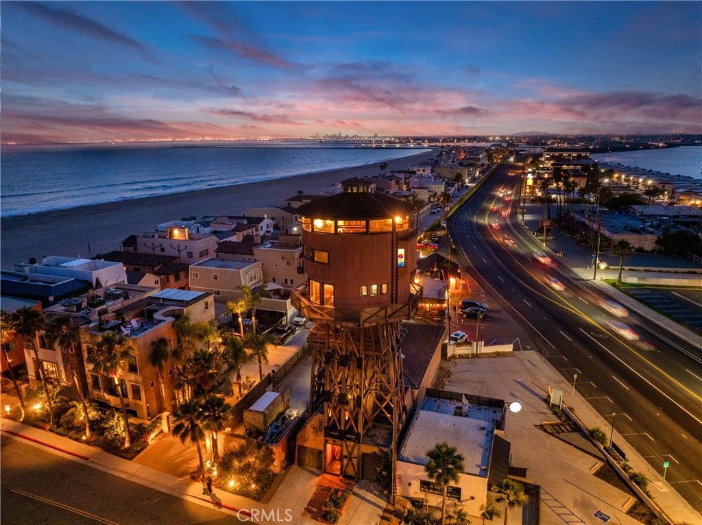 Photo of 1 Anderson St, Seal Beach, CA 90743 (MLS # IG25232540)