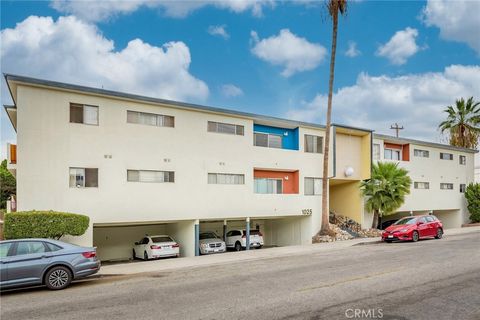 Photo of 1025 E Lomita Avenue #5, Glendale, CA 91205 (MLS # GD26084687)