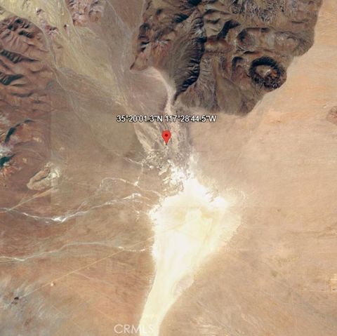 Photo of 0 Vi Near Red Mountain, Hesperia, CA 92340 (MLS # CV26088378)