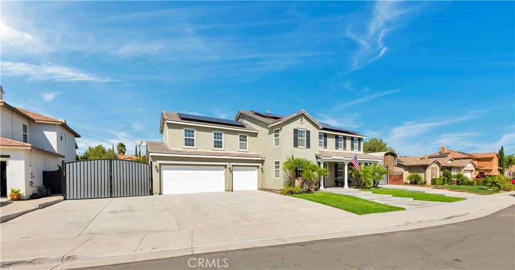 30158 Beeswing