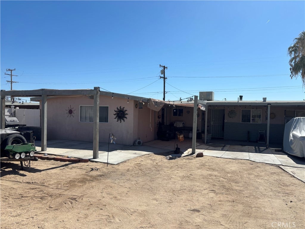 6925 Manzanita