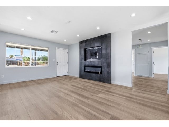 73355 Sun Valley Drive