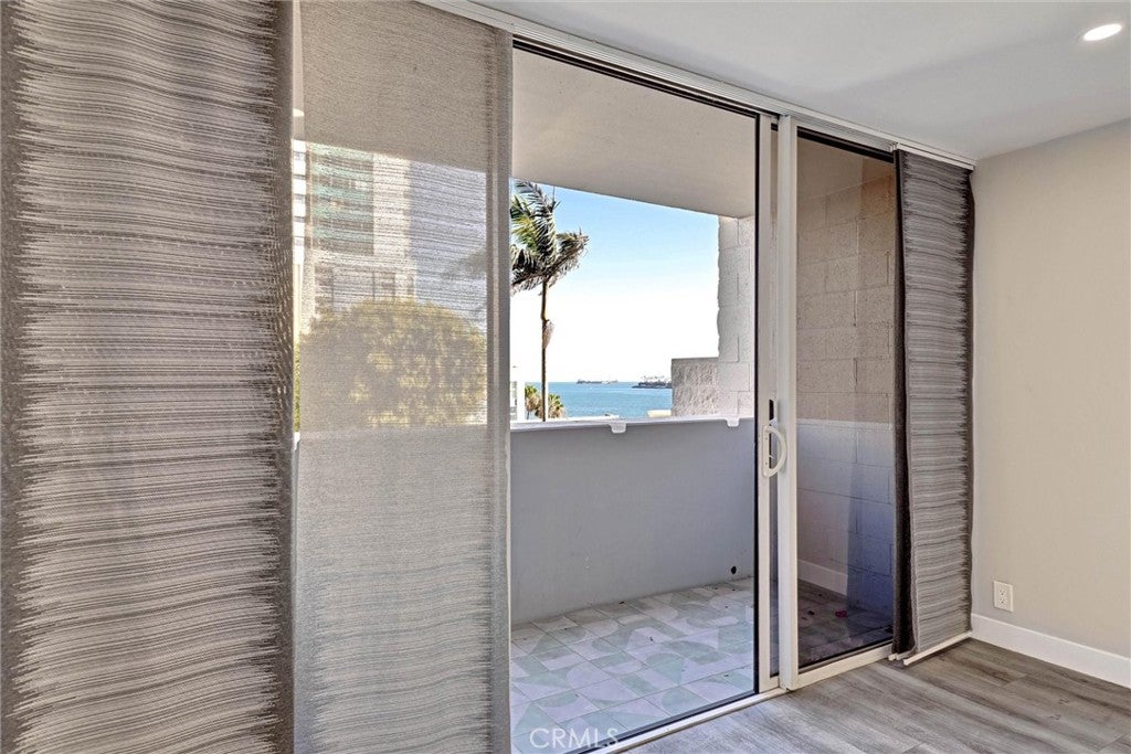 1750 E Ocean Boulevard 204