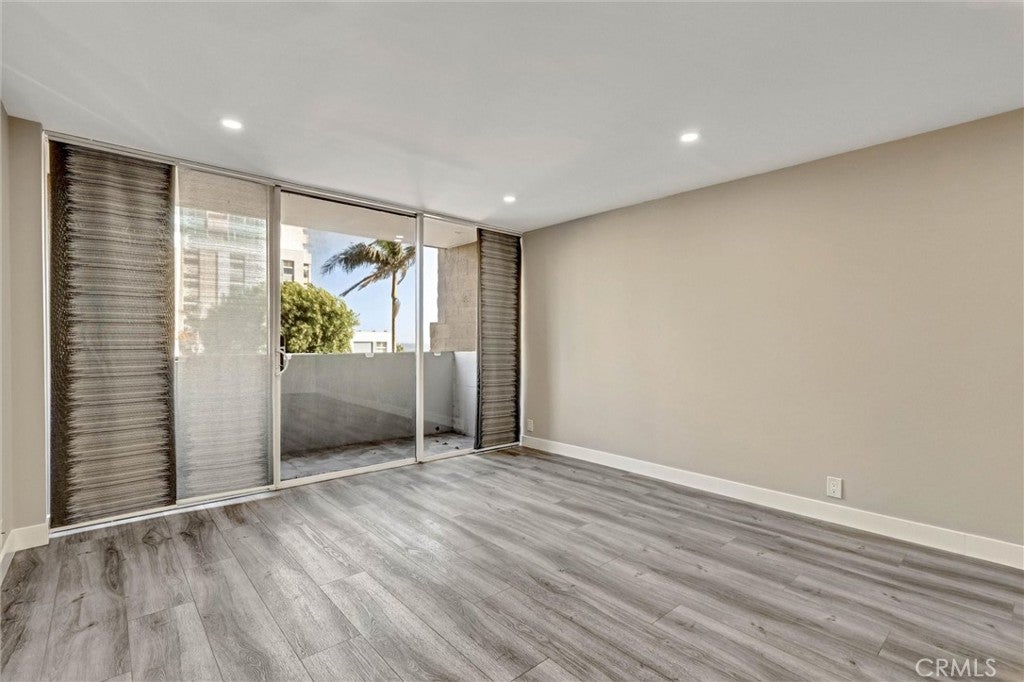 1750 E Ocean Boulevard 204