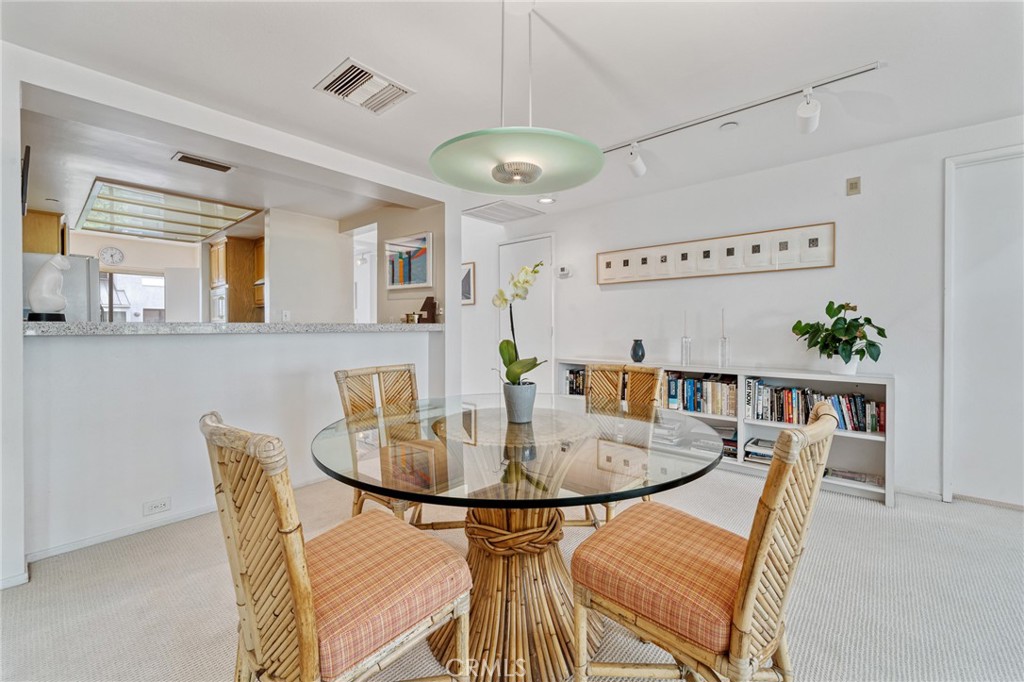 Properties 1 2910 Neilson Way 503