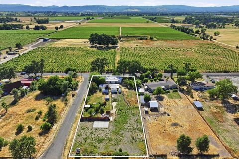 Photo of 4130 Clark DR, Kelseyville, CA 95451 (MLS # LC26134770)