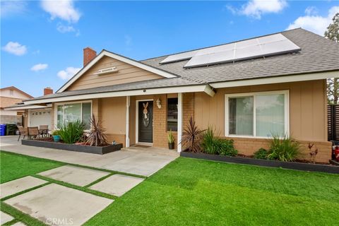211 E Lurelane Street Rialto CA 92376