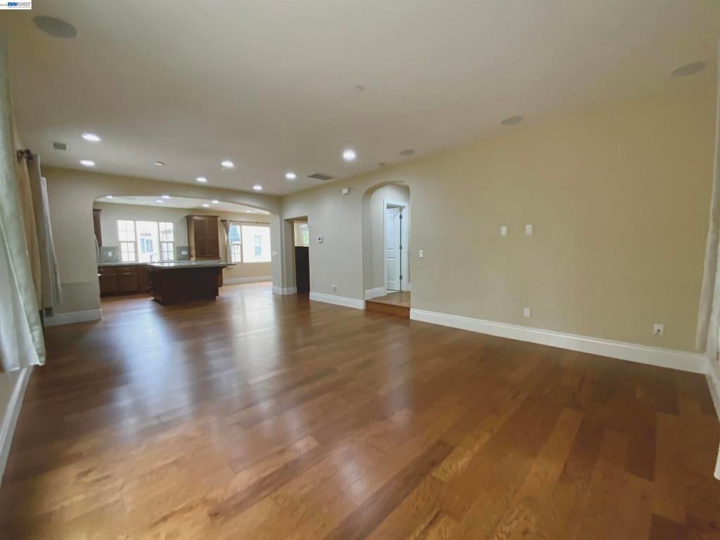 69 Pimentel Cir CIR, Milpitas CA 95035