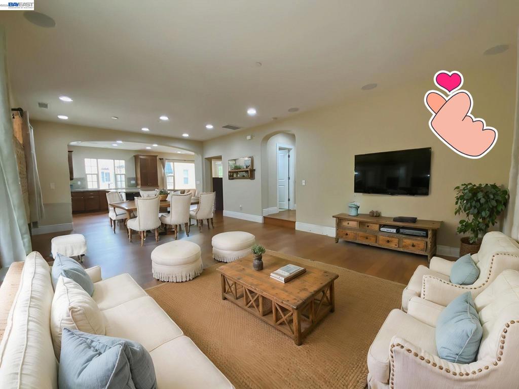 69 Pimentel Cir CIR