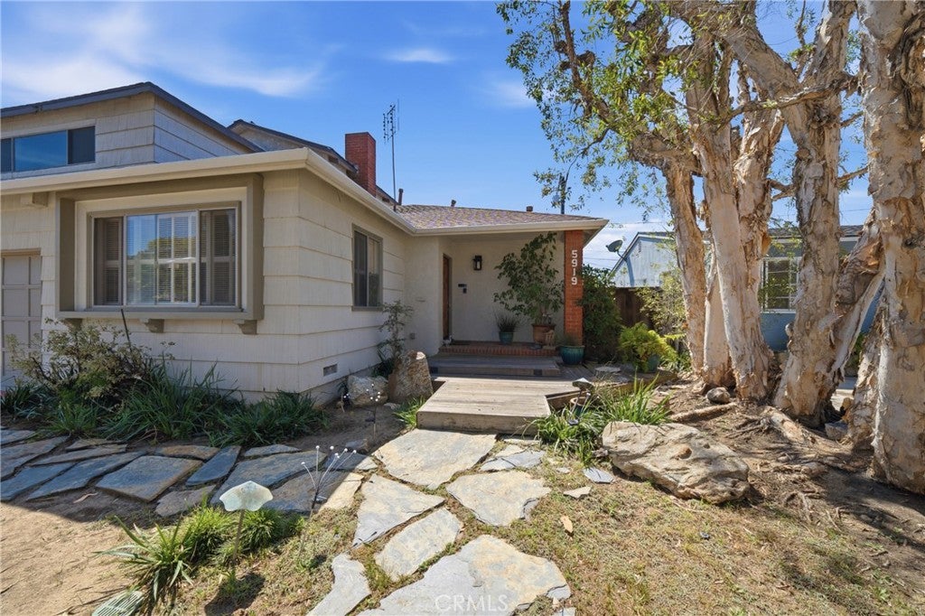 5919 Hill