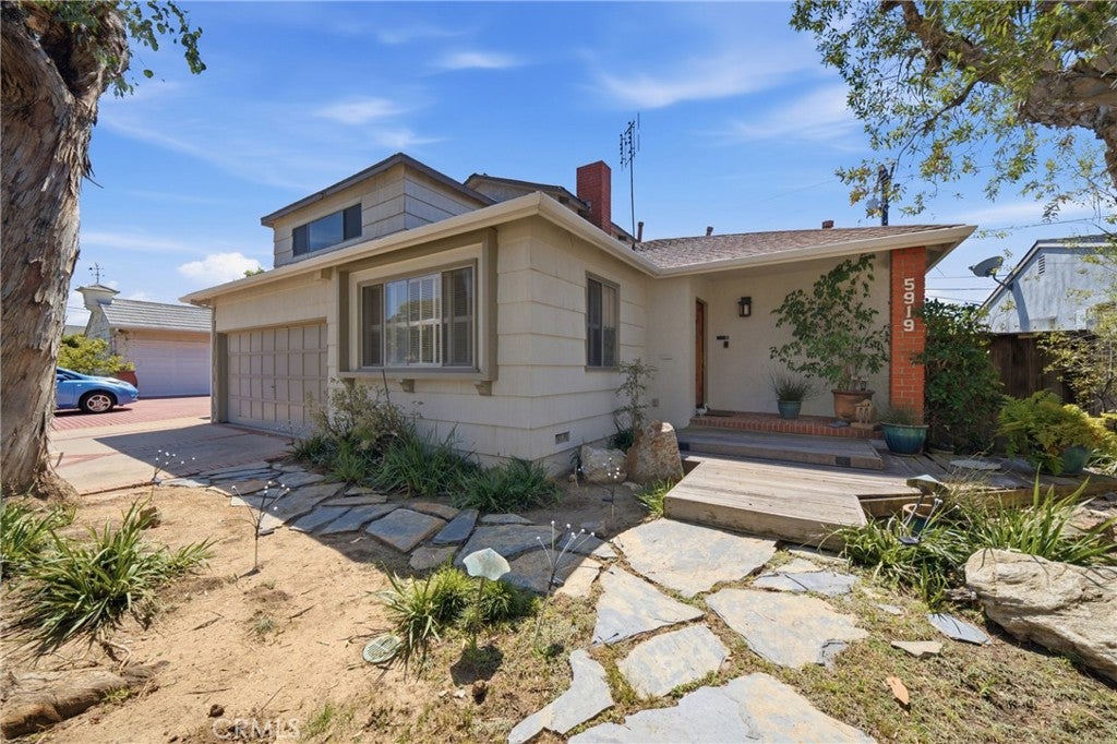 5919 Hill