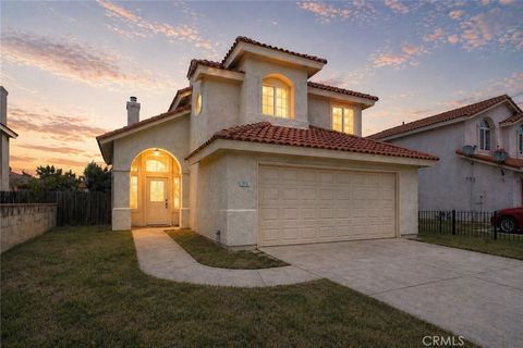 Photo of 373 Via Corsica, Hemet, CA 92545 (MLS # CV26091682)