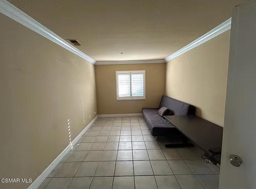 Properties 4 12178 Edgecliff Avenue